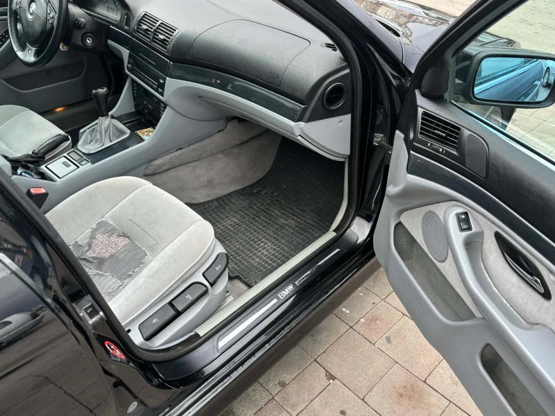 BMW 520, снимка 13 - Автомобили и джипове - 52665060