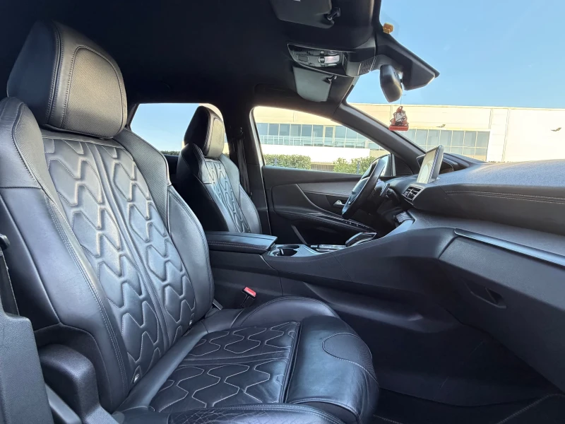 Peugeot 3008 2.0BlueHDI 180к.с | GT-LINE | ПОДГРЕВ | МАСАЖ | , снимка 10 - Автомобили и джипове - 52789360