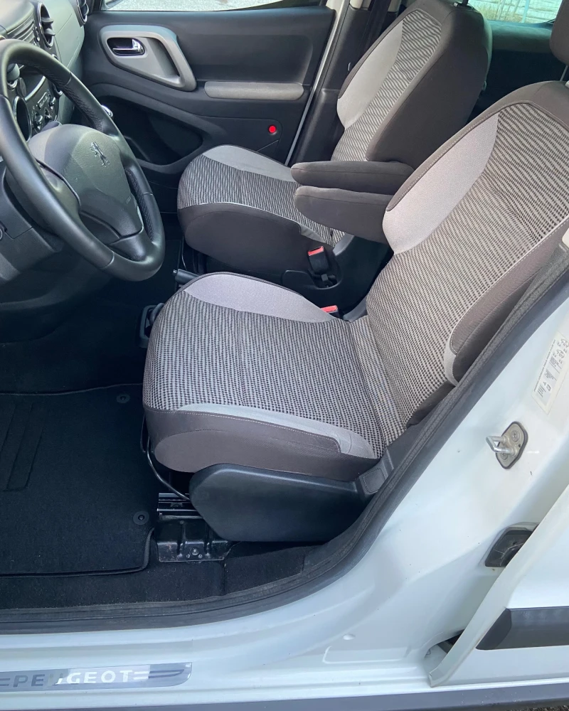 Peugeot Partner 1.6 HDi, снимка 3 - Автомобили и джипове - 52825406