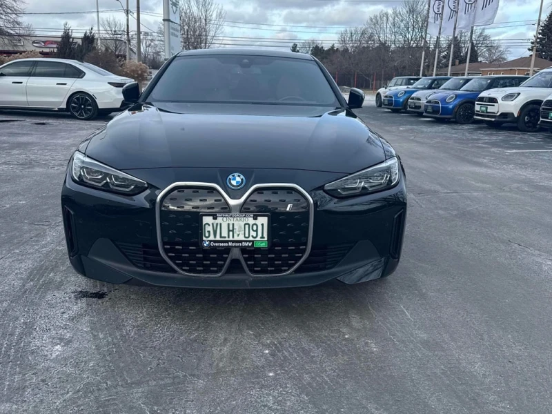 BMW i4 2024 eDrive35 * CARFAX * БЕЗ ПЪРВОНАЧАЛНА ВНОСКА, снимка 2 - Автомобили и джипове - 52941641