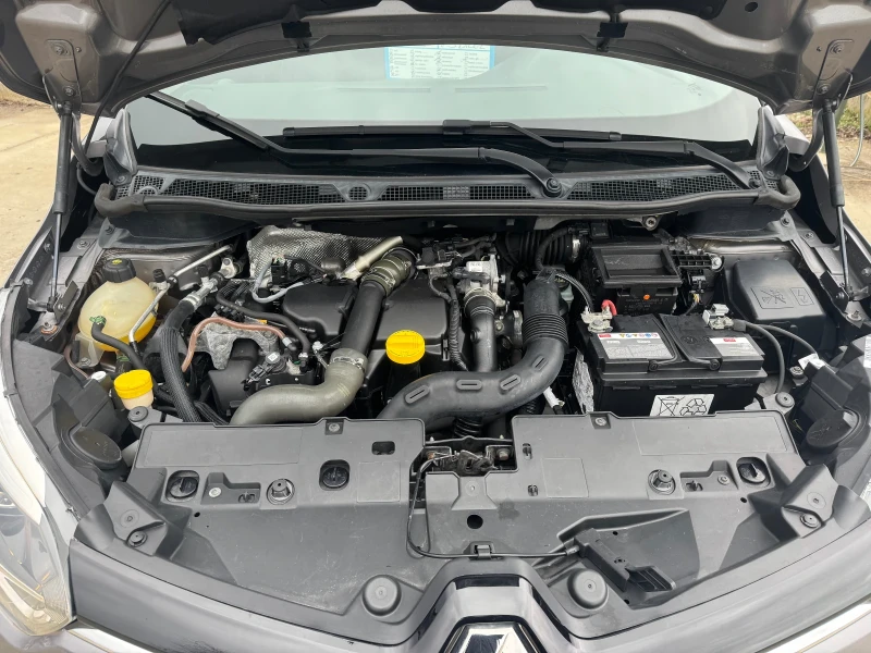 Renault Captur 1.5 dci evro6 Avtomat , снимка 13 - Автомобили и джипове - 53383506