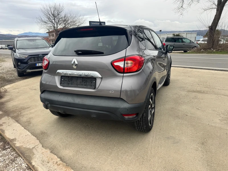 Renault Captur 1.5 dci evro6 Avtomat , снимка 4 - Автомобили и джипове - 53383506