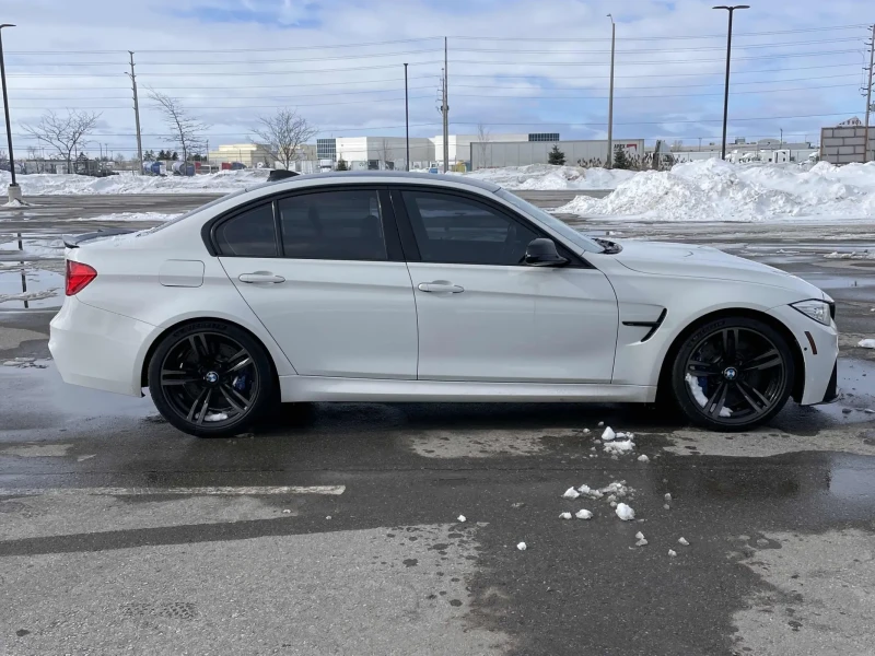 BMW M3 RWD* HEAD-UP* 360CAM* АвтоКредит(ЦЕНА ДО БГ), снимка 3 - Автомобили и джипове - 53586830