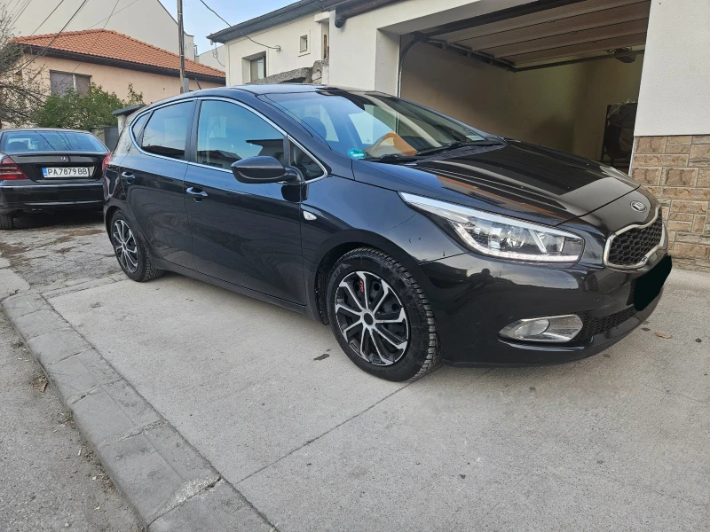 Kia Ceed 1.6 CRDi - 14000 лв. - 75499275 1