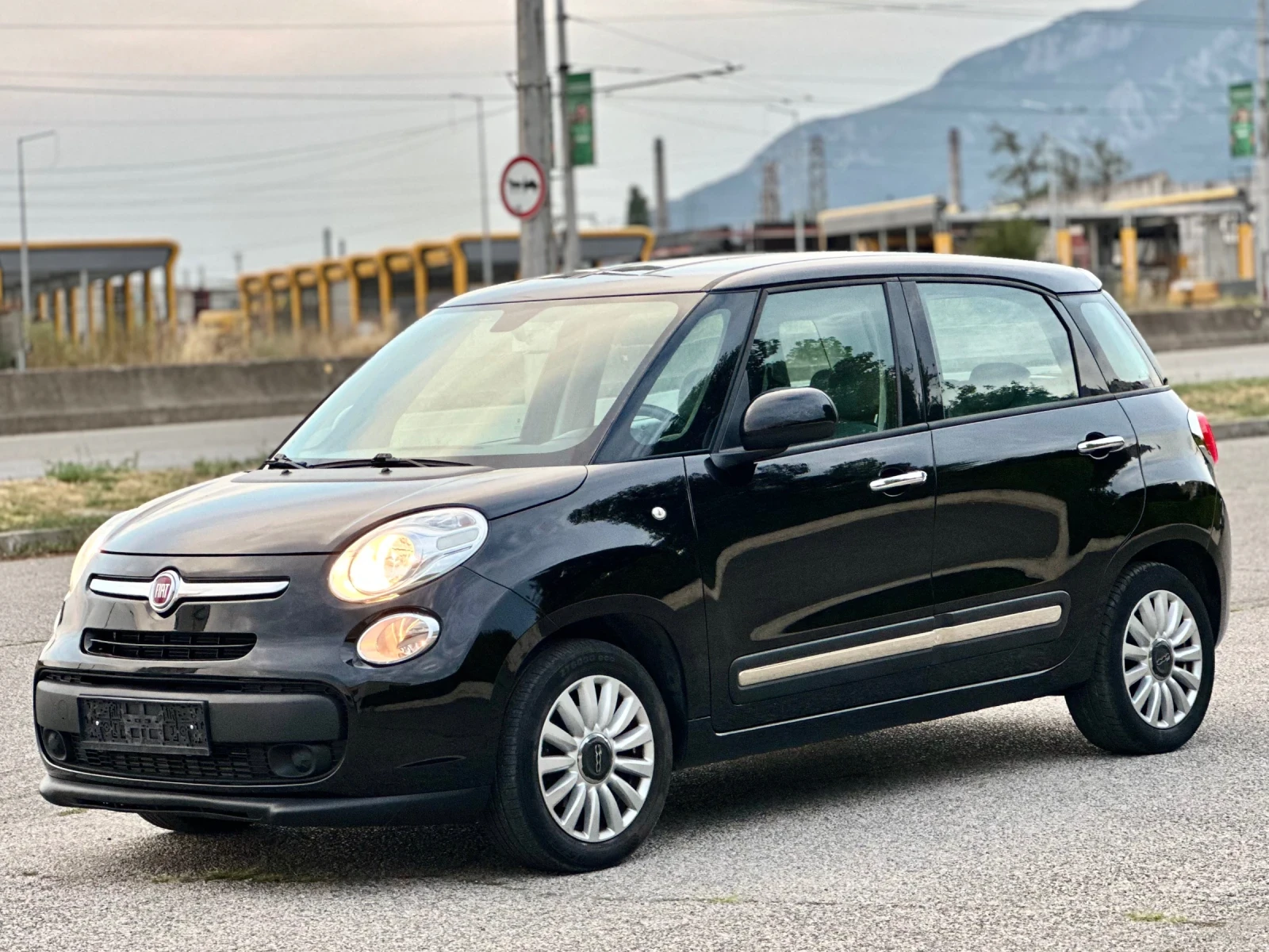 Fiat 500L 1.3M-JET * ITALY* EURO 6, снимка 1