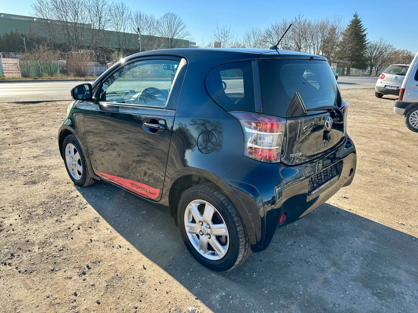 Toyota IQ 1.0i, EU4 - изображение 5