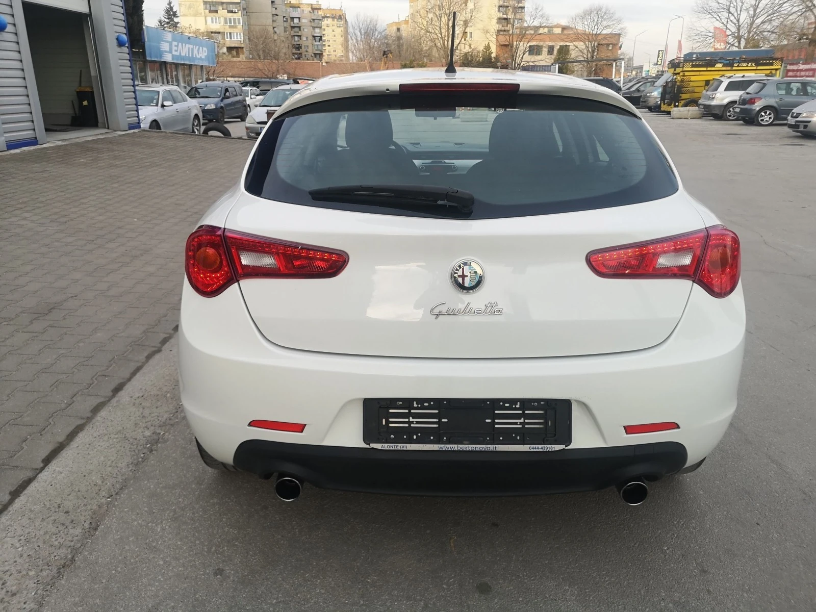 Alfa Romeo Giulietta 2.0JTD - изображение 5