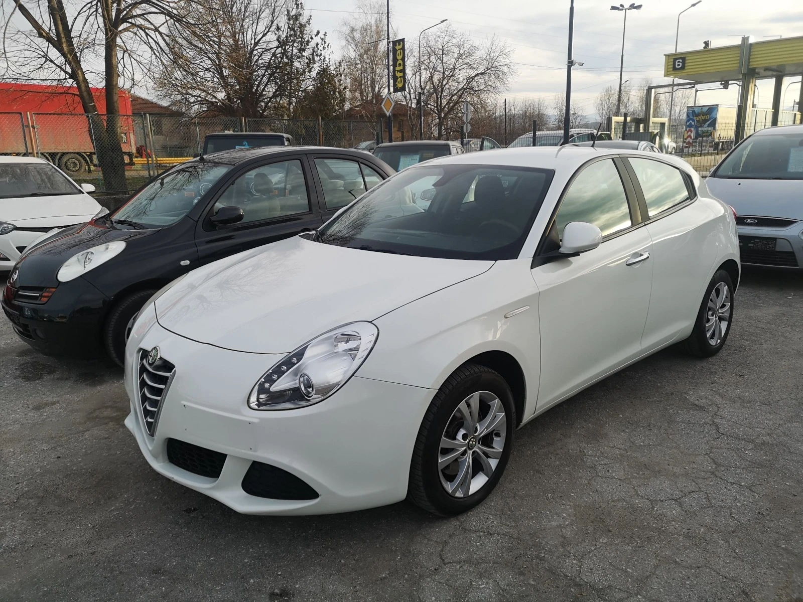 Alfa Romeo Giulietta 2.0JTD - изображение 10