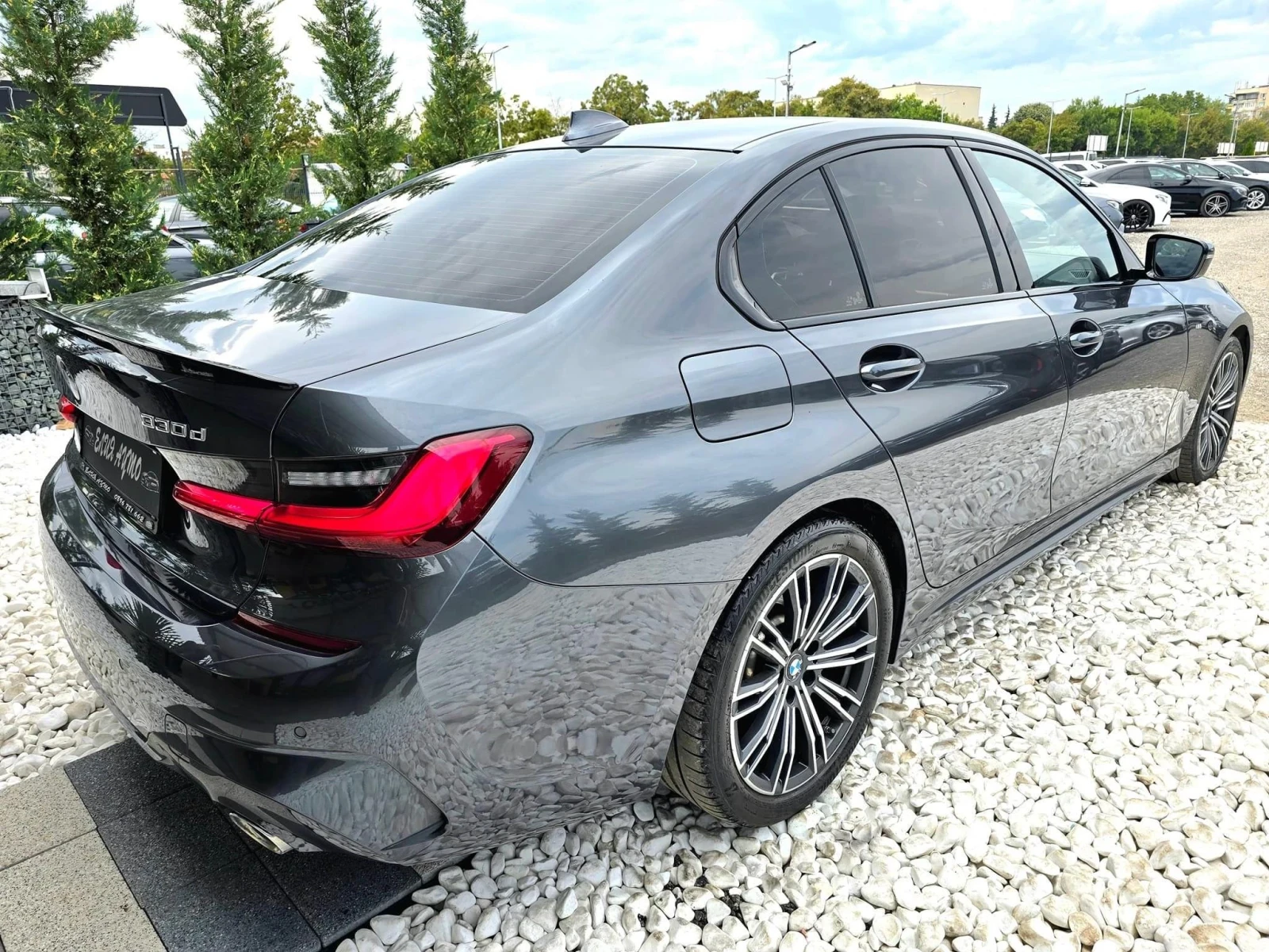 BMW 330 D XDRIVE FULL M PACK 100ХИЛ КМ ЛИЗИНГ 100% - изображение 9