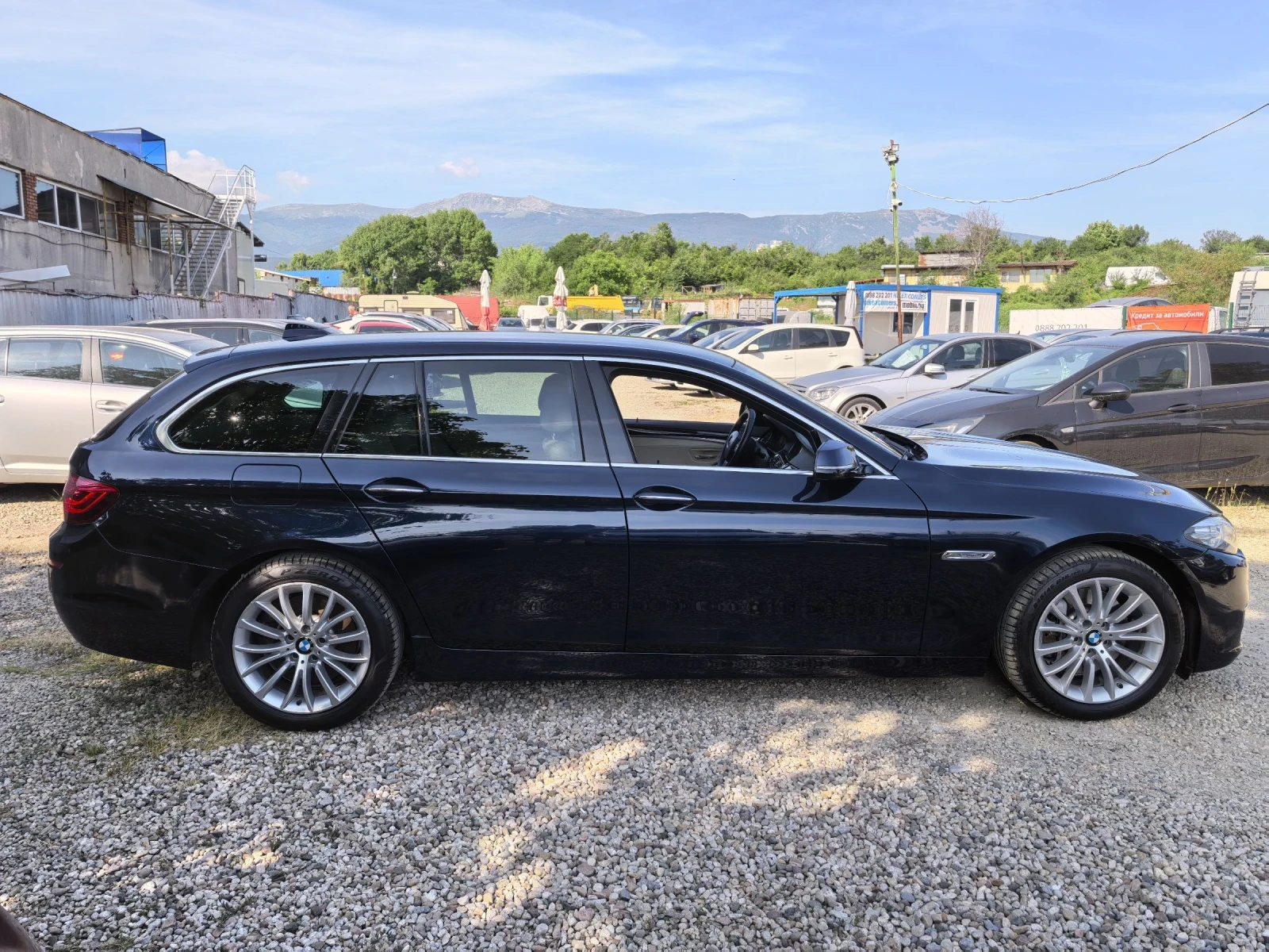 BMW 530 X-Drive 258к.с Luxury Face 8ZF!!!Сервизна История! - изображение 6