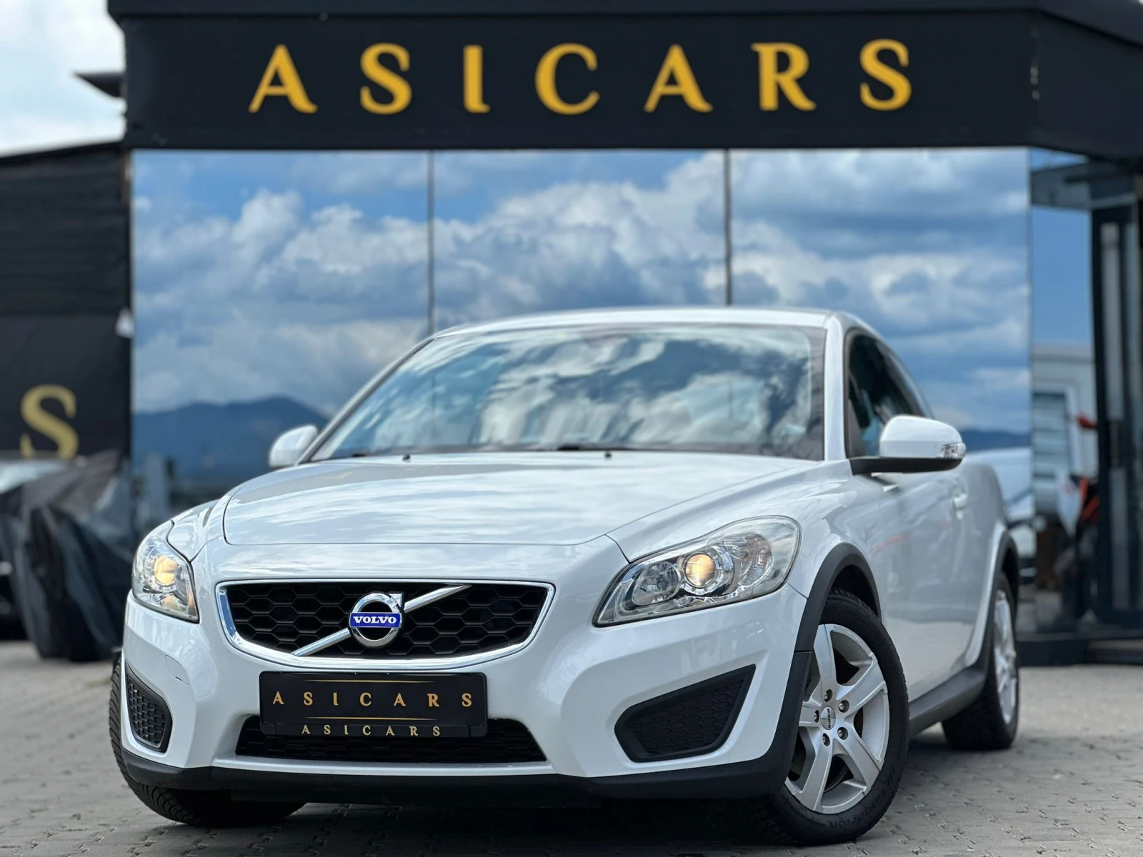 Volvo C30 / FACELIFT / 1.6D / 116HP / EURO 5 / TOP / | Mobile.bg   1