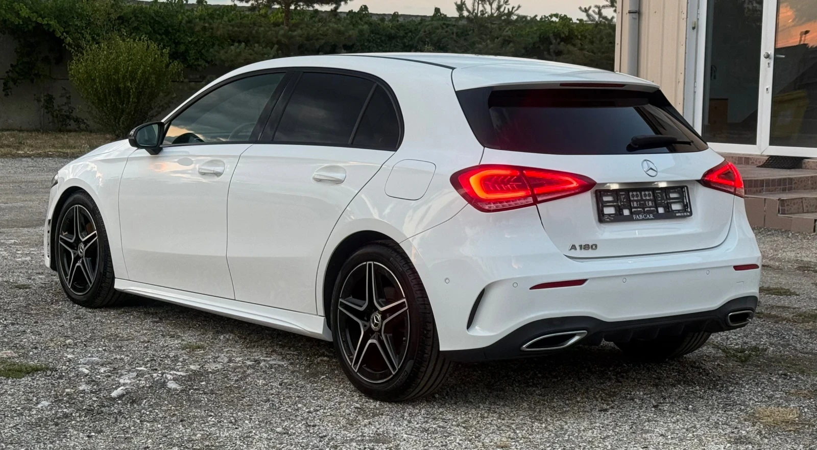 Mercedes-Benz A 180 AMG - изображение 3