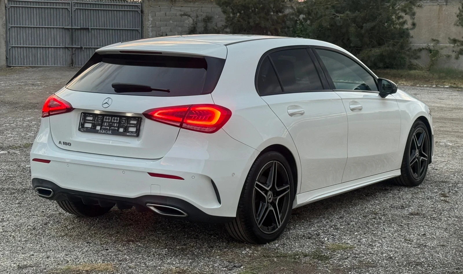 Mercedes-Benz A 180 AMG - изображение 5