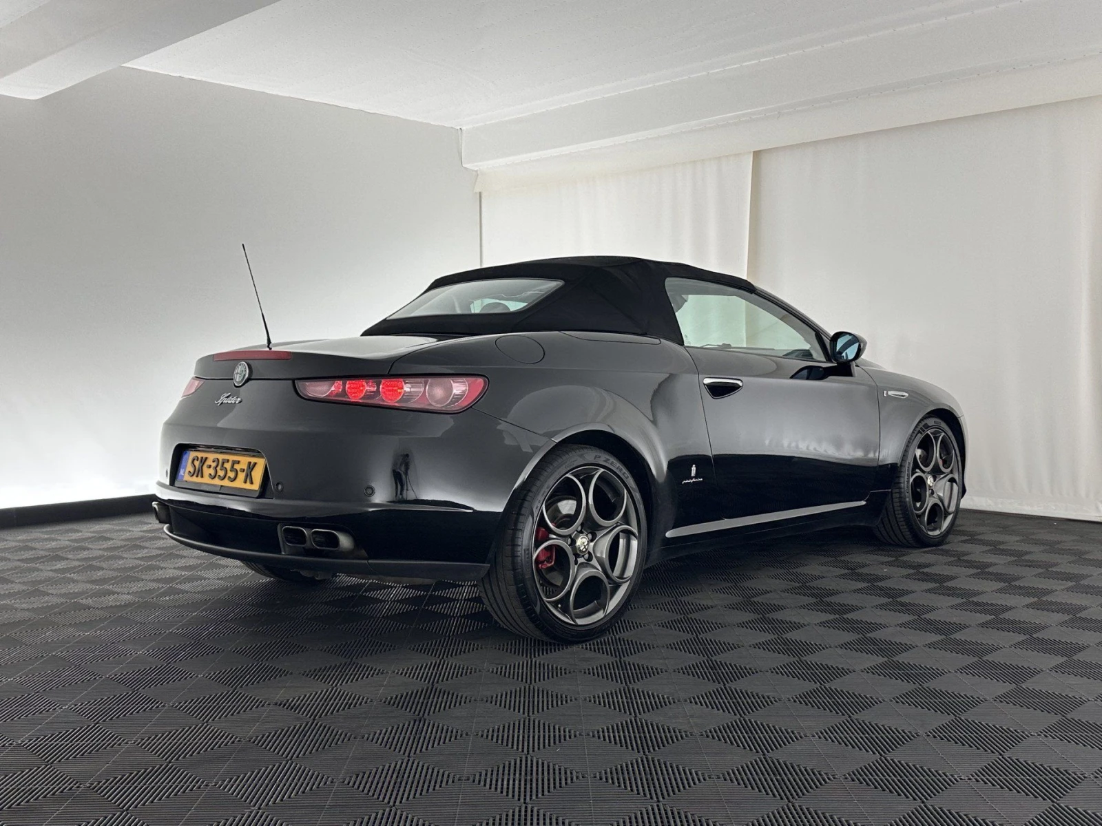Alfa Romeo Spider  - изображение 3