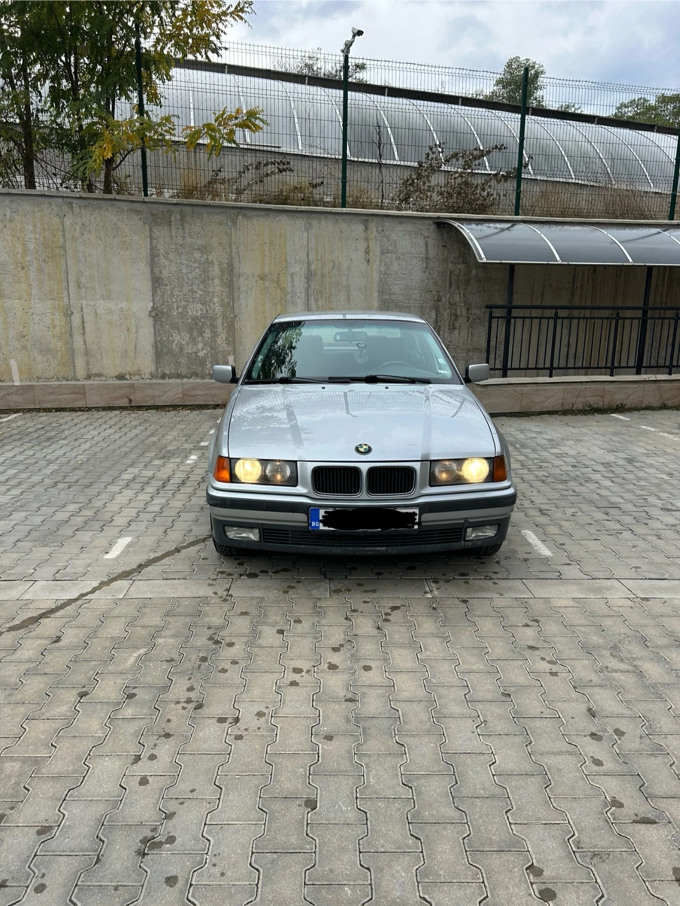 BMW 320 i - изображение 8