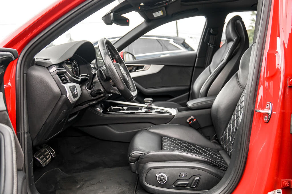 Audi S4 Quattro* Premium* АвтоКредит* (ЦЕНА ДО БГ) - изображение 7