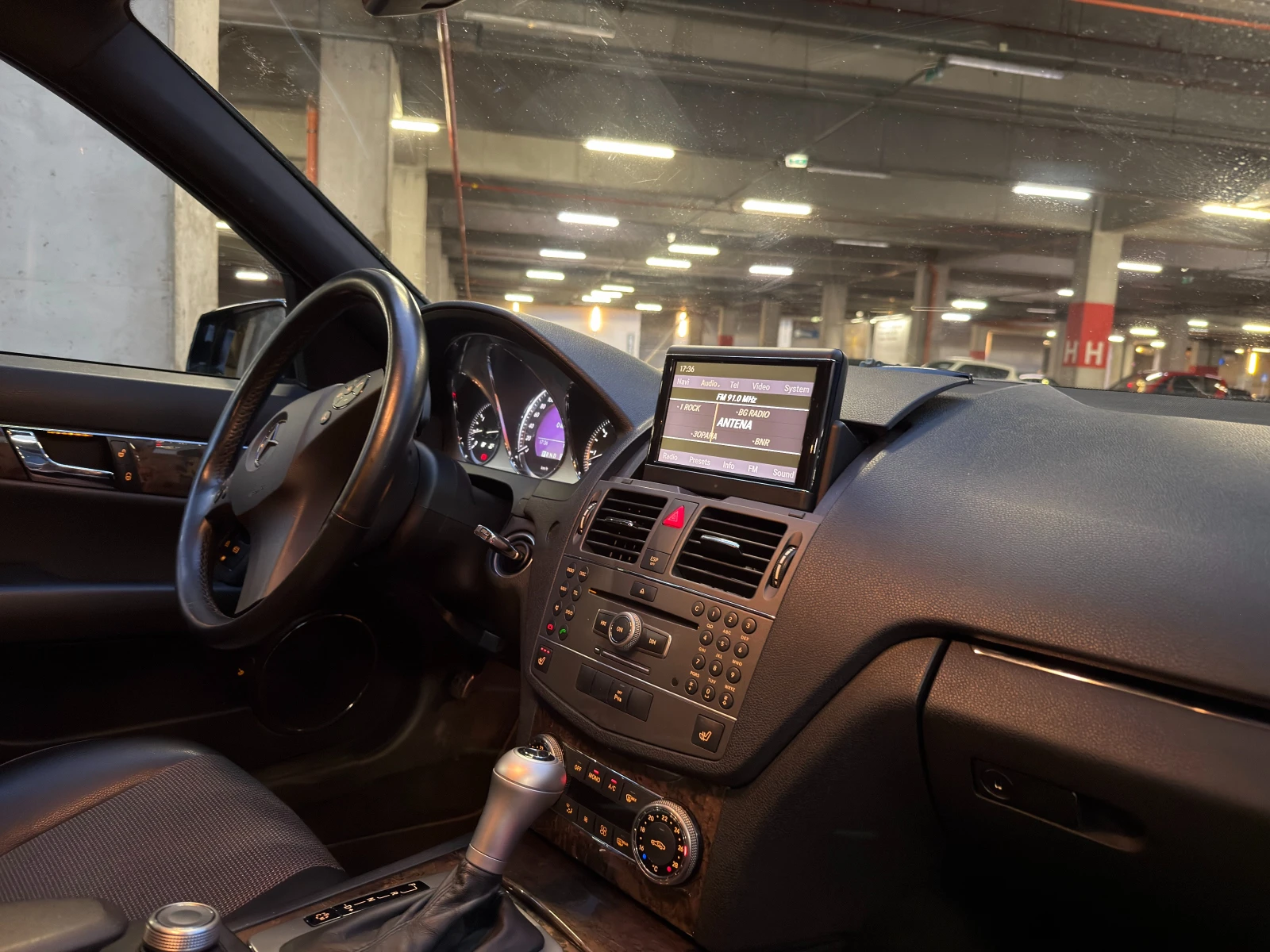 Mercedes-Benz C 350 AMG* BiXenon* Navi*  - изображение 10