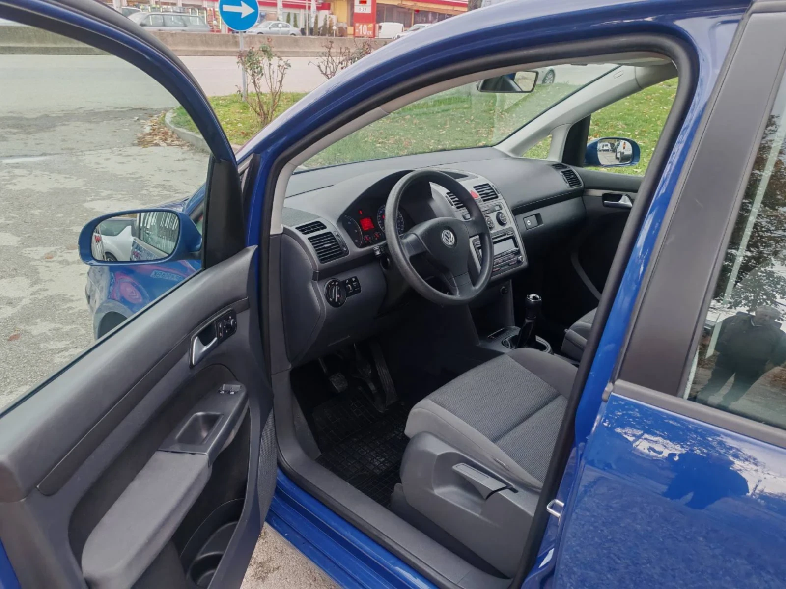 VW Touran 1.9 TDI 90  | Mobile.bg   8