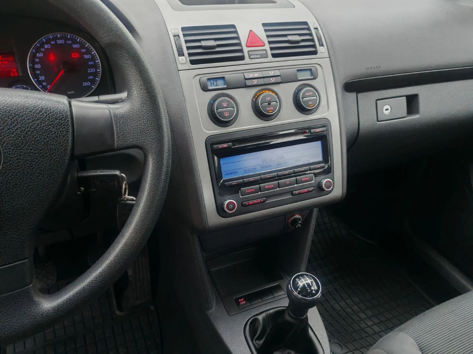 VW Touran 1.9 TDI 90  | Mobile.bg   10