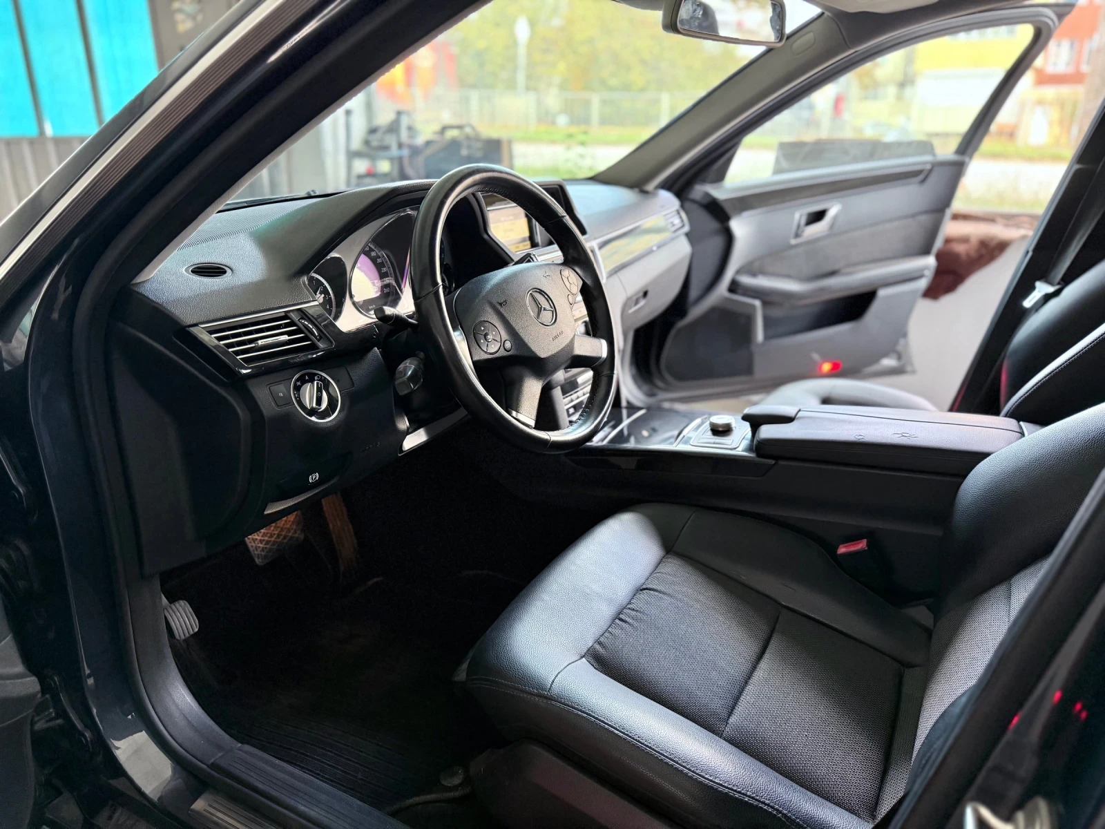Mercedes-Benz E 250  CDI - изображение 10