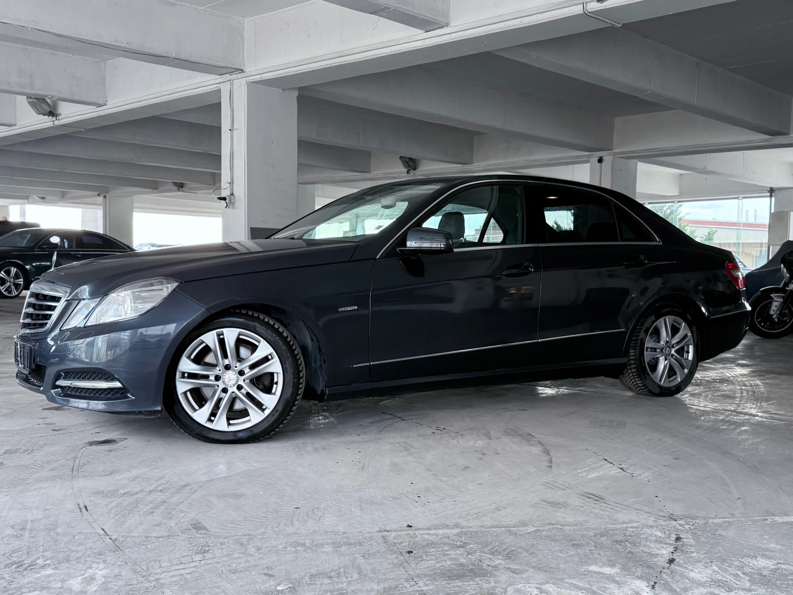 Mercedes-Benz E 250  CDI - изображение 2