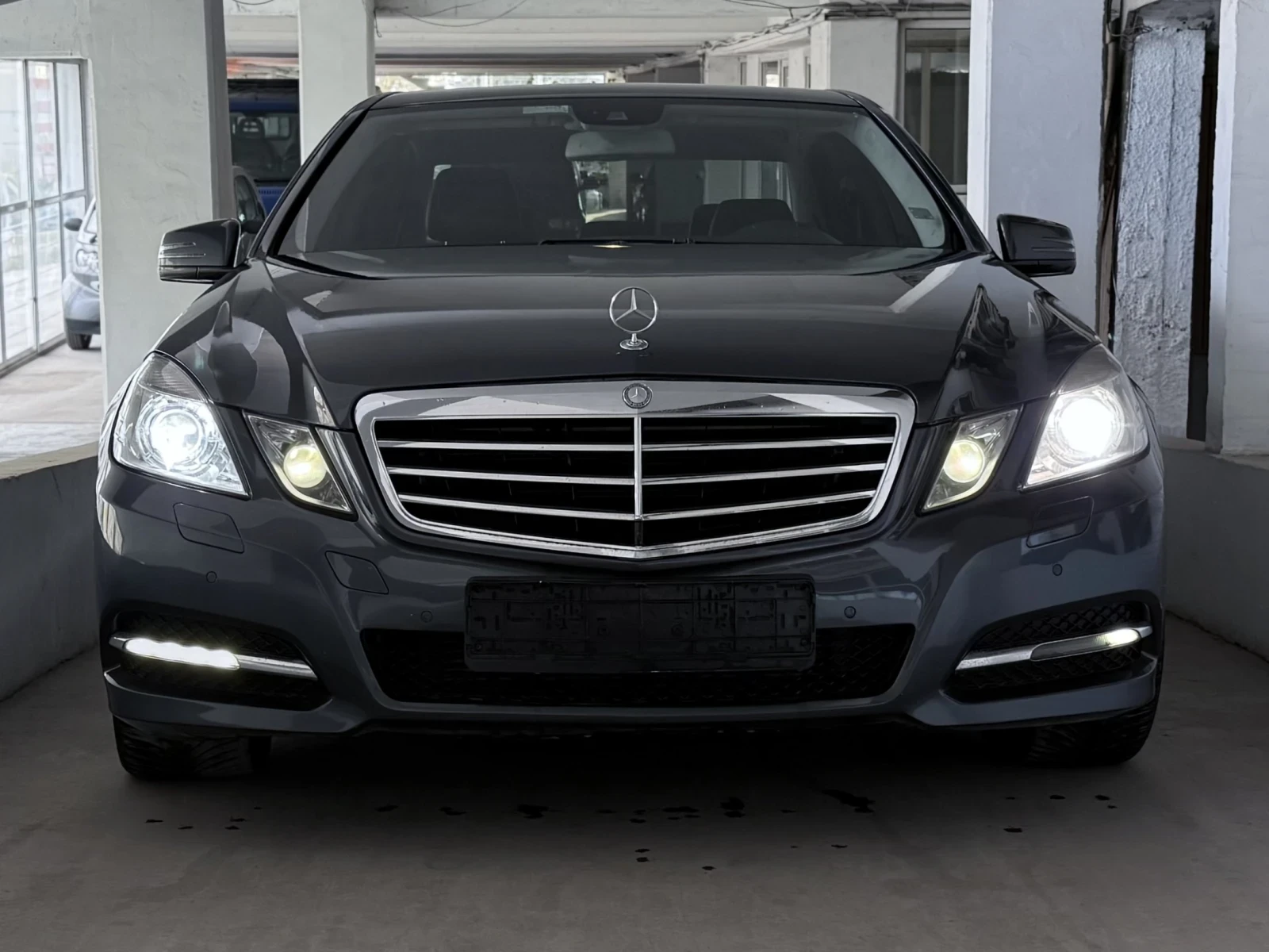 Mercedes-Benz E 250  CDI - изображение 3