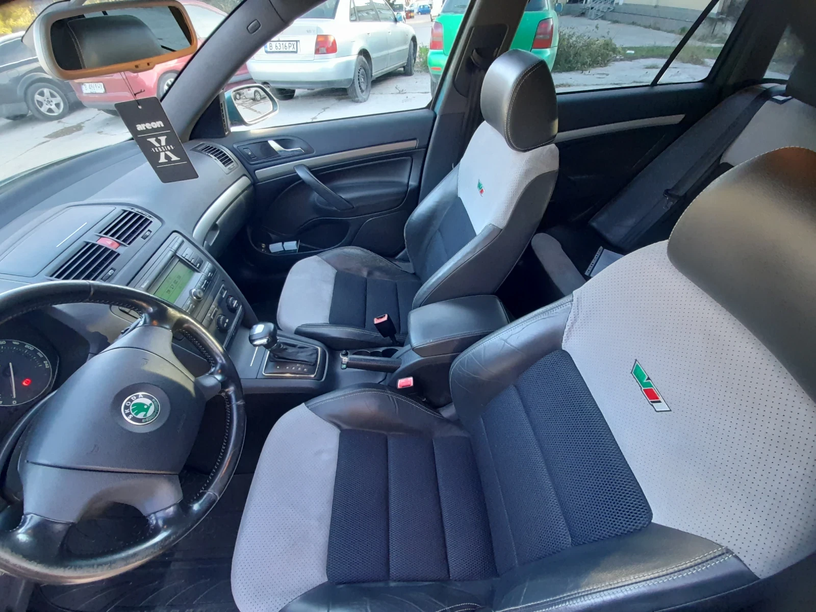 Skoda Octavia VRS  | Mobile.bg   12