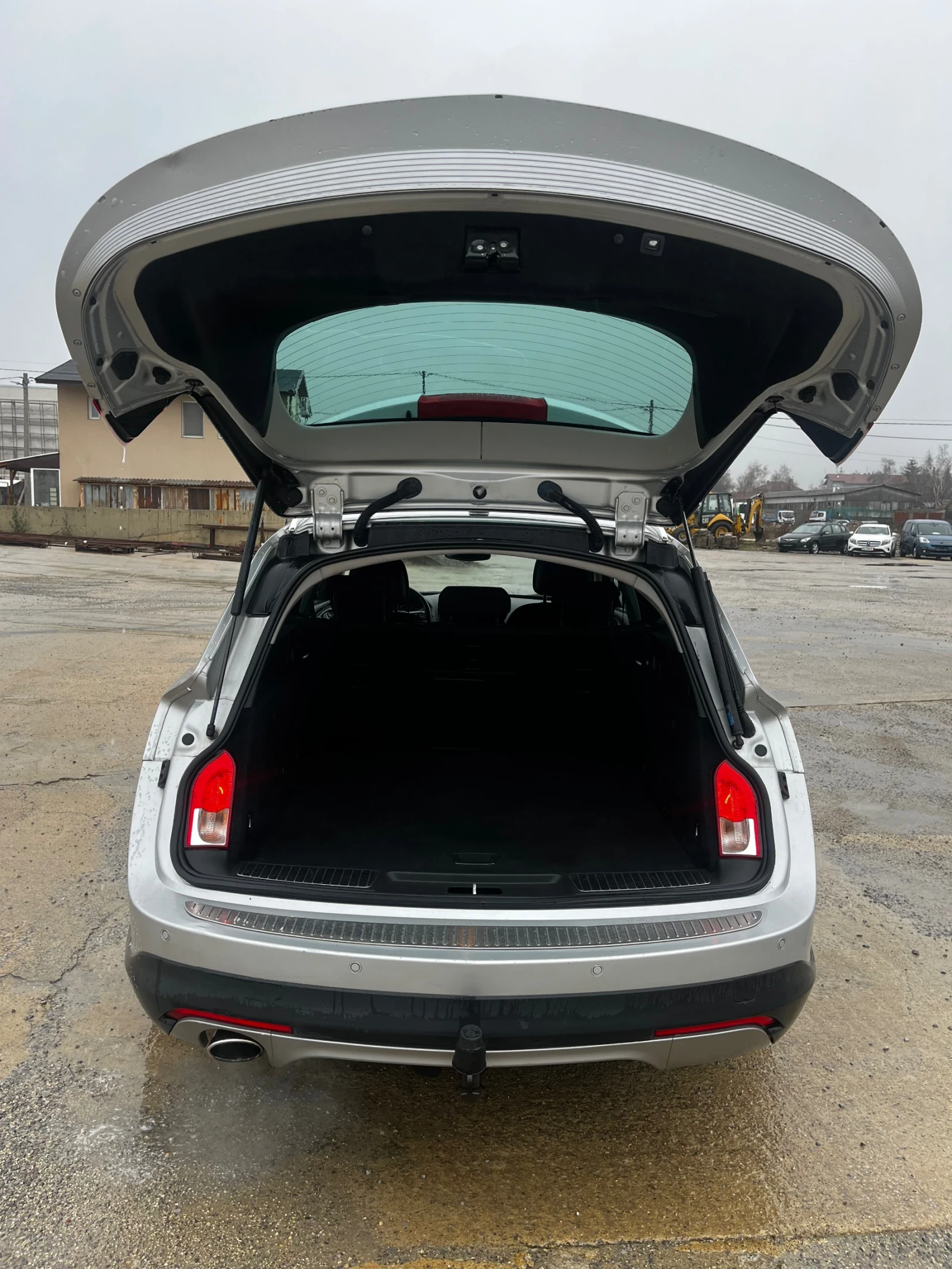 Opel Insignia Cross tourer 4X4 FULL Recaro 168000 НОВ ВНОС - изображение 6