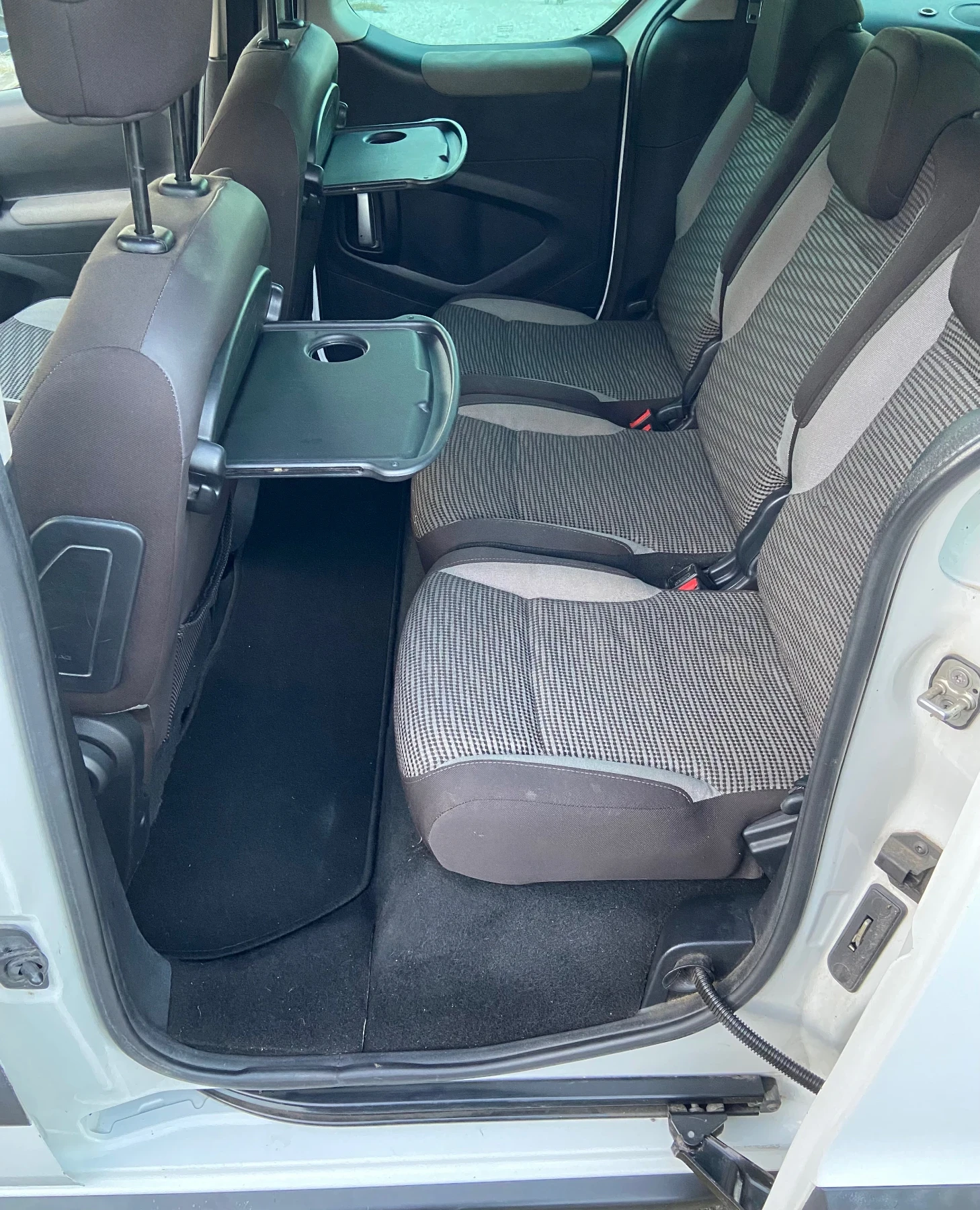 Peugeot Partner 1.6 HDi - изображение 6