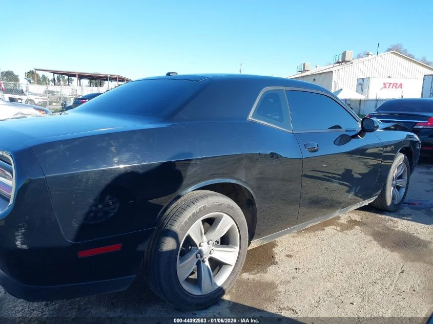 Dodge Challenger 3.6L V-6 DOHC, VVT, 305HP Rear Wheel Drive - изображение 6