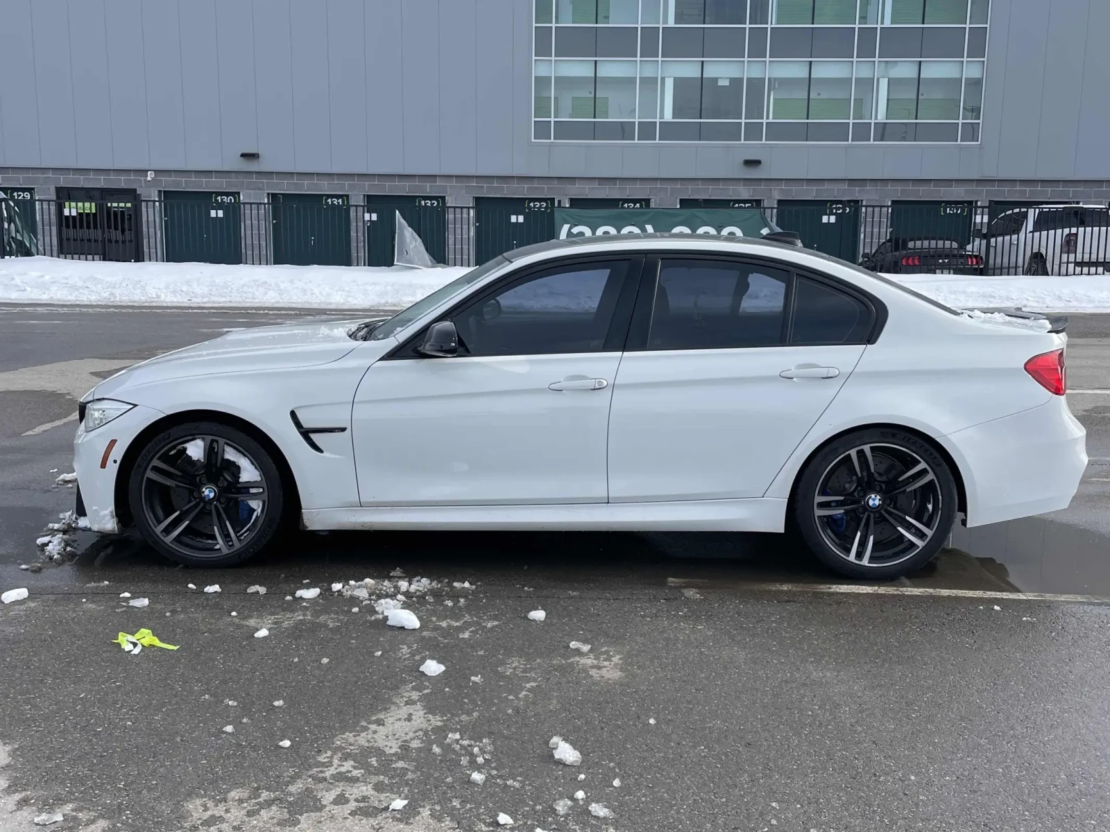 BMW M3 RWD* HEAD-UP* 360CAM* АвтоКредит(ЦЕНА ДО БГ) - изображение 5