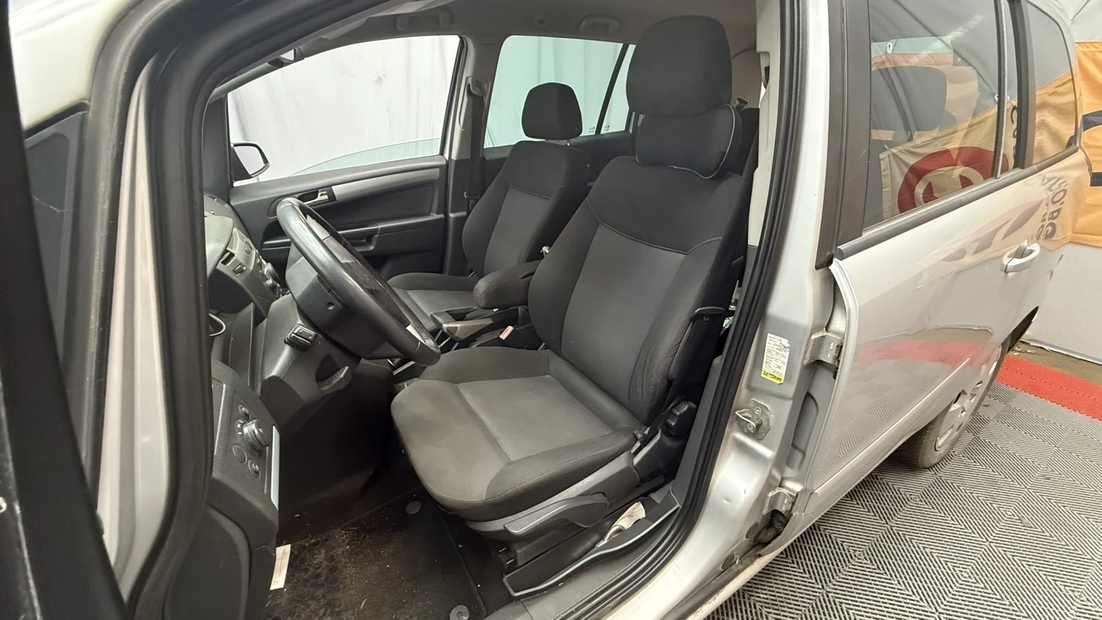 Opel Zafira 1.9 cdti - изображение 6