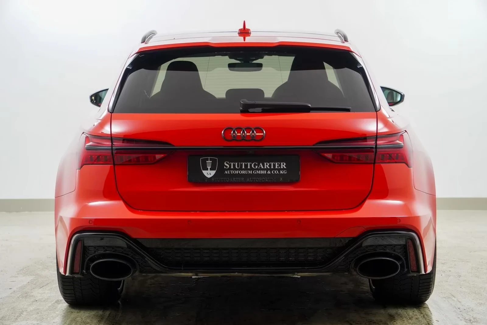 Audi Rs6 RS 6 4.0 TFSI quattro Dynamik B&O Laser Pano - изображение 5