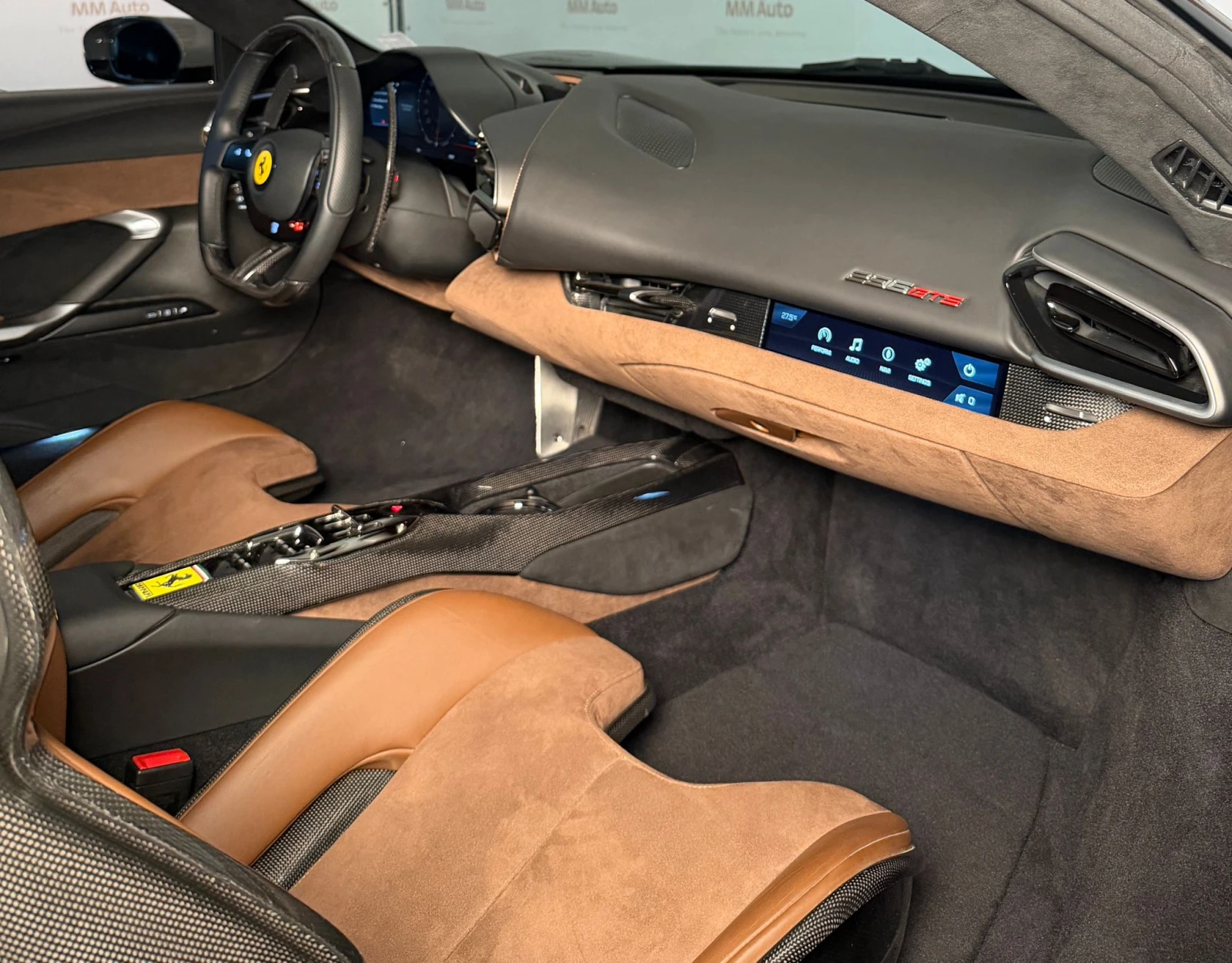 Ferrari 296GTB GTS* Spider* Carbon* Display* Гаранционна, снимка 10 - Автомобили и джипове - 53997897