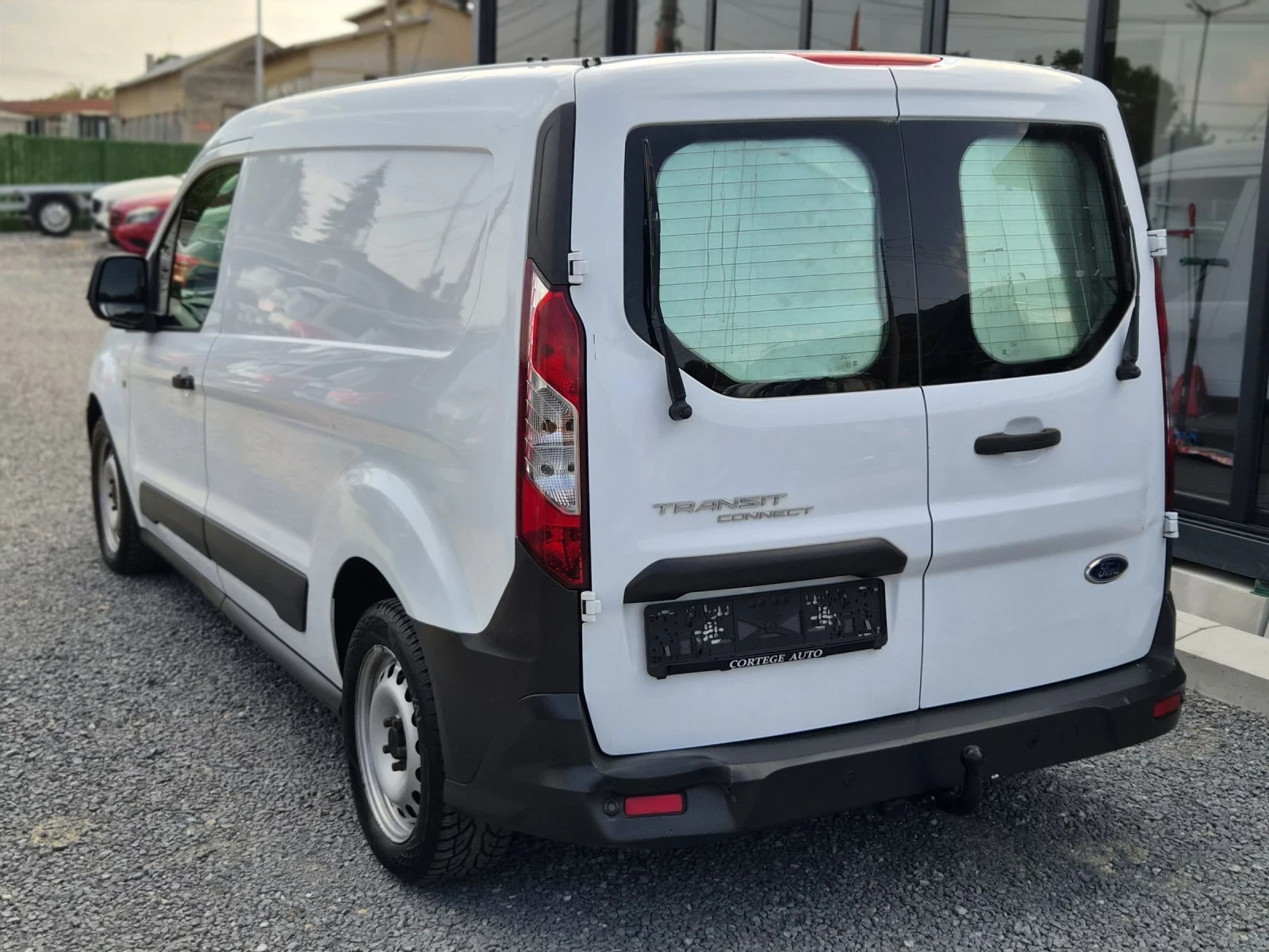 Ford Connect 1.6 TDCI LANG 129000!!!, снимка 17 - Автомобили и джипове - 54037182