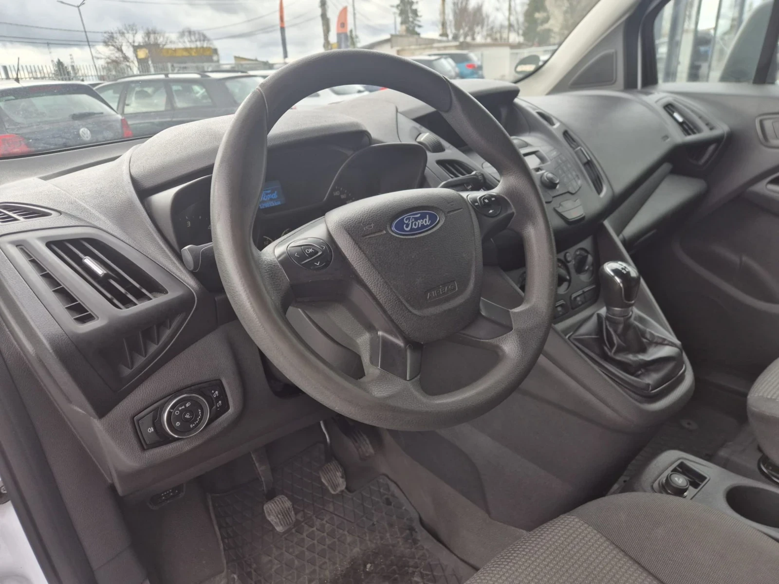 Ford Connect 1.6 TDCI LANG, снимка 6 - Автомобили и джипове - 54037182