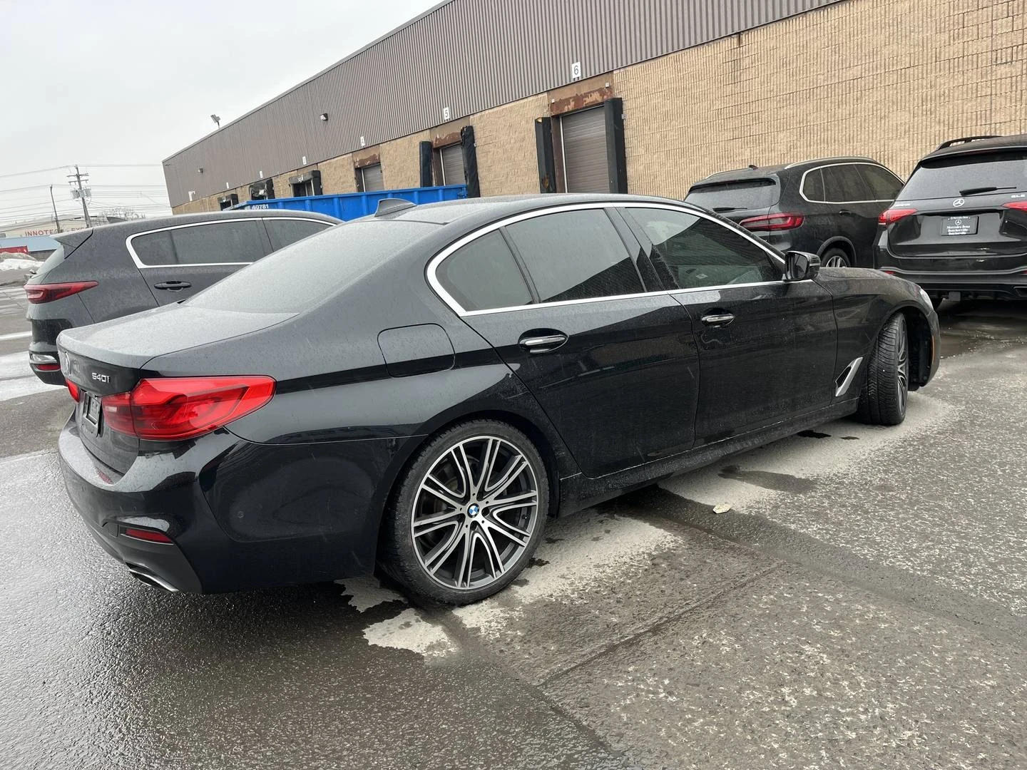 BMW 540 i xDrive ОЧАКВАН ВНОС ОТ БМВ!, снимка 3 - Автомобили и джипове - 54128476