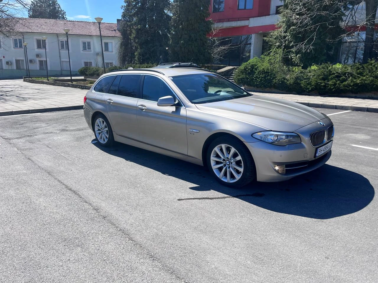BMW 530 530 xDrive, снимка 11 - Автомобили и джипове - 54191952
