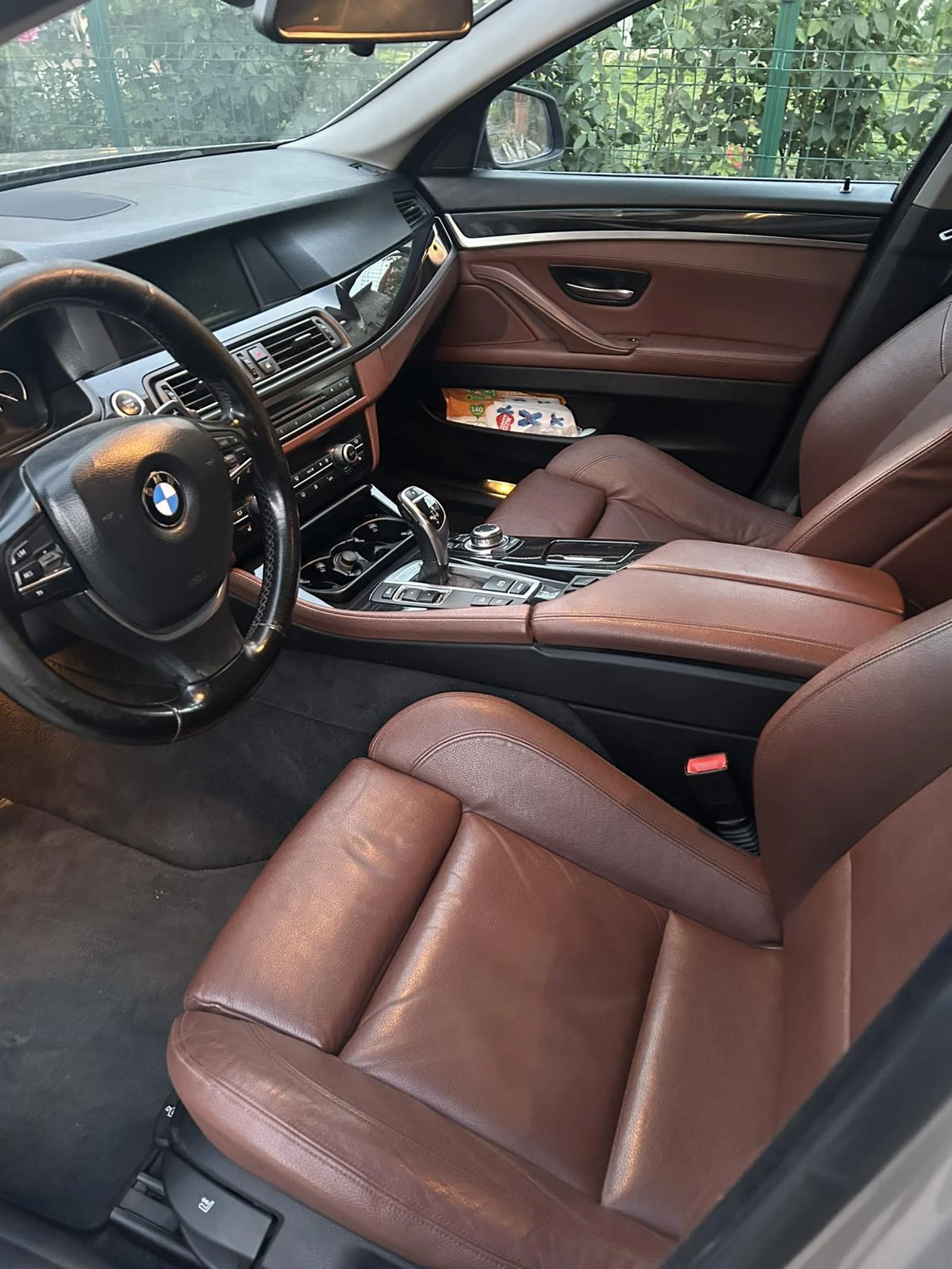 BMW 530 530 xDrive, снимка 16 - Автомобили и джипове - 54680227