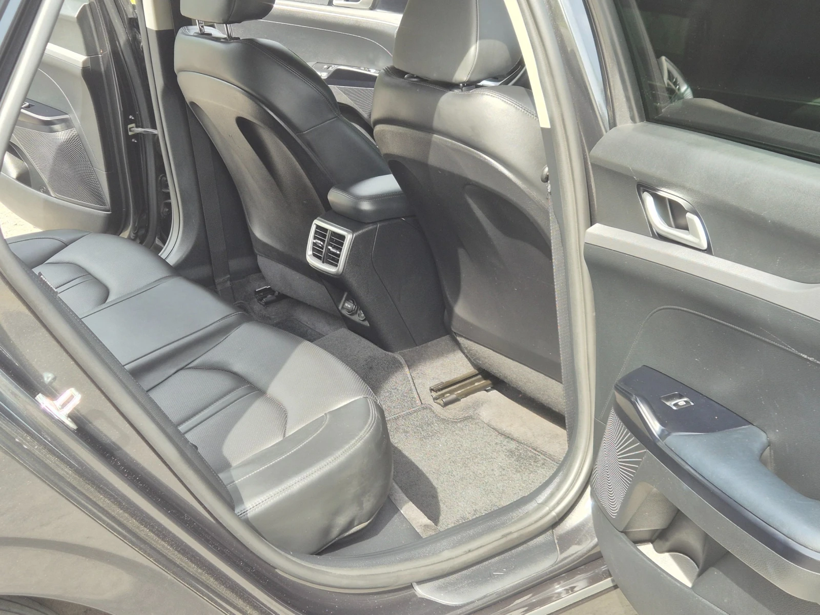 Kia K5 2.0LPI TRENDY autogeorge.com, снимка 9 - Автомобили и джипове - 54325340