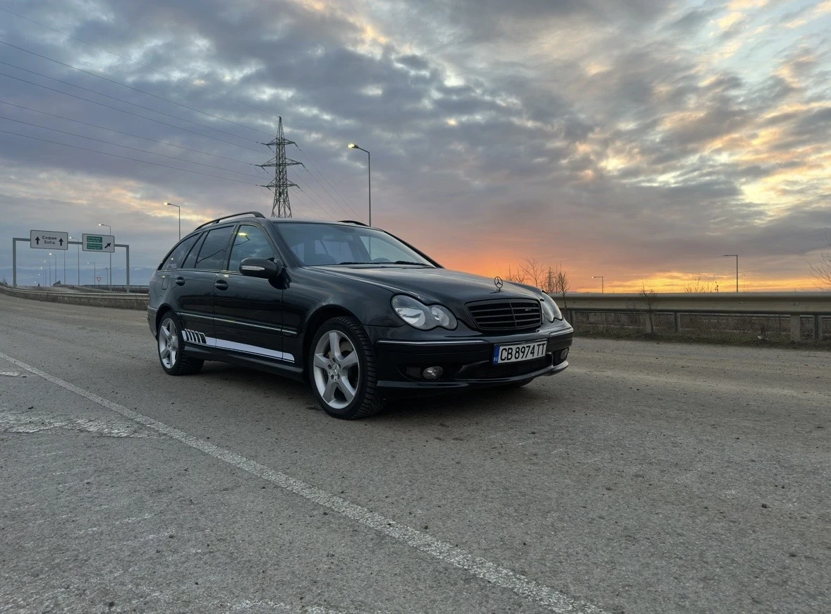 Mercedes-Benz C 320 CDI, Faselift, Full AMG Packet, снимка 6 - Автомобили и джипове - 54761707
