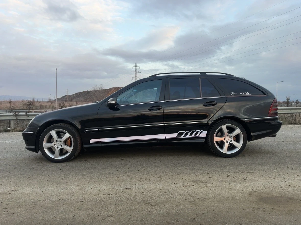 Mercedes-Benz C 320 CDI, Faselift, Full AMG Packet, снимка 2 - Автомобили и джипове - 54761707