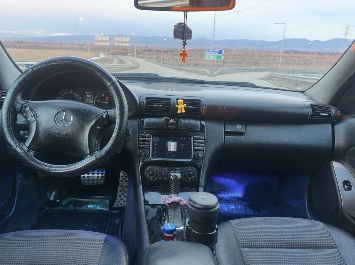 Mercedes-Benz C 320 CDI, Faselift, Full AMG Packet, снимка 7 - Автомобили и джипове - 54761707