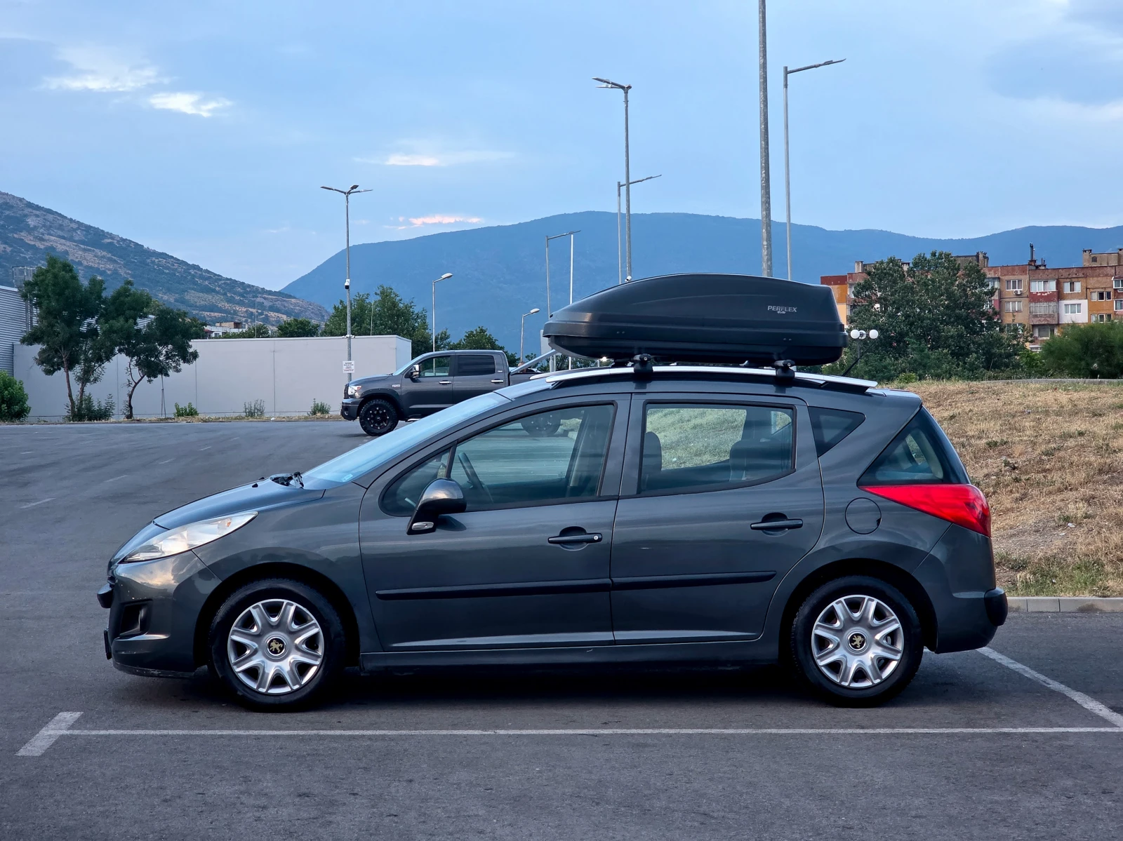 Peugeot 207, снимка 5 - Автомобили и джипове - 55150093