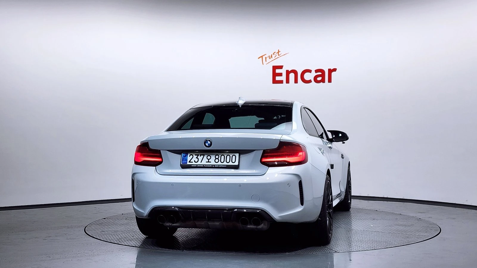 BMW M2 Competition* KEYLESS* ПОДГРЕВ ВОЛАН* КРАЙНА ЦЕНА, снимка 4 - Автомобили и джипове - 55271905
