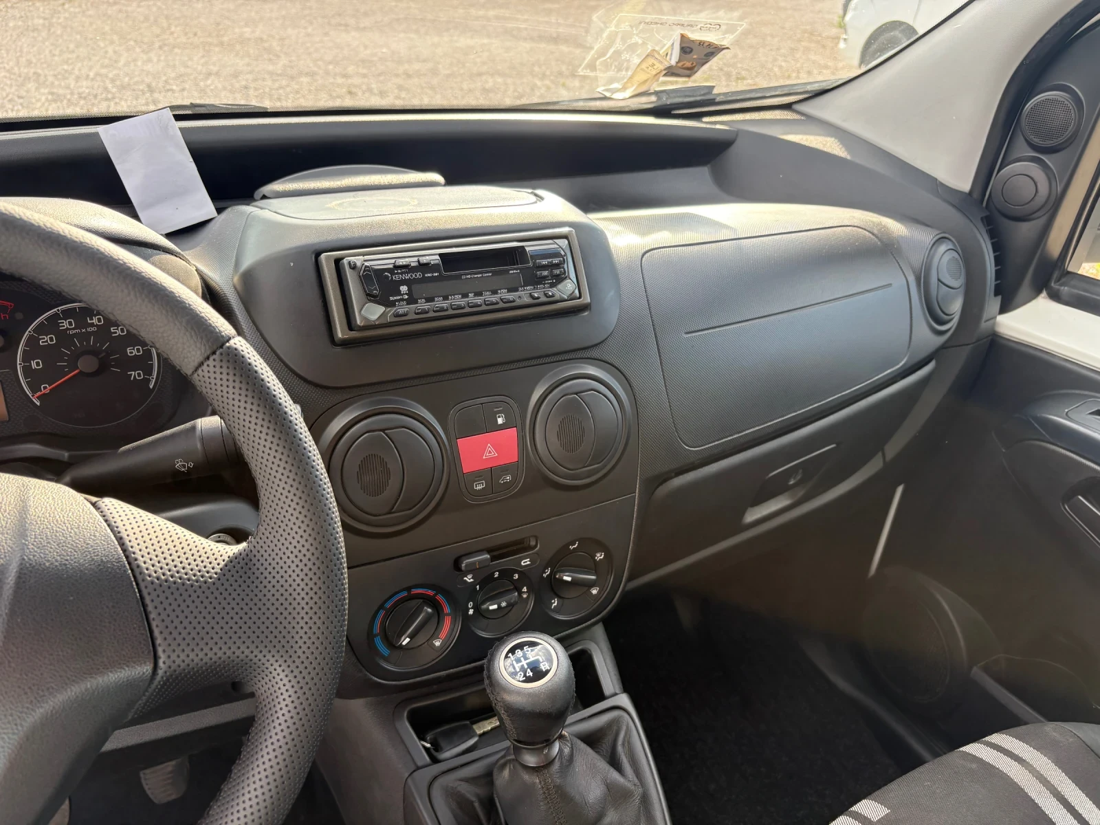 Fiat Fiorino 1.4 метан-бензин, снимка 10 - Автомобили и джипове - 55738642