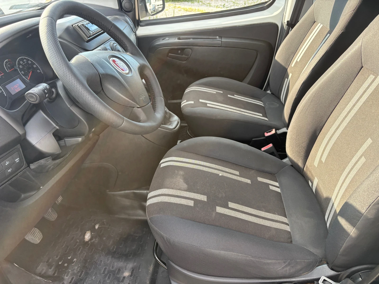 Fiat Fiorino 1.4 метан-бензин, снимка 9 - Автомобили и джипове - 55738642