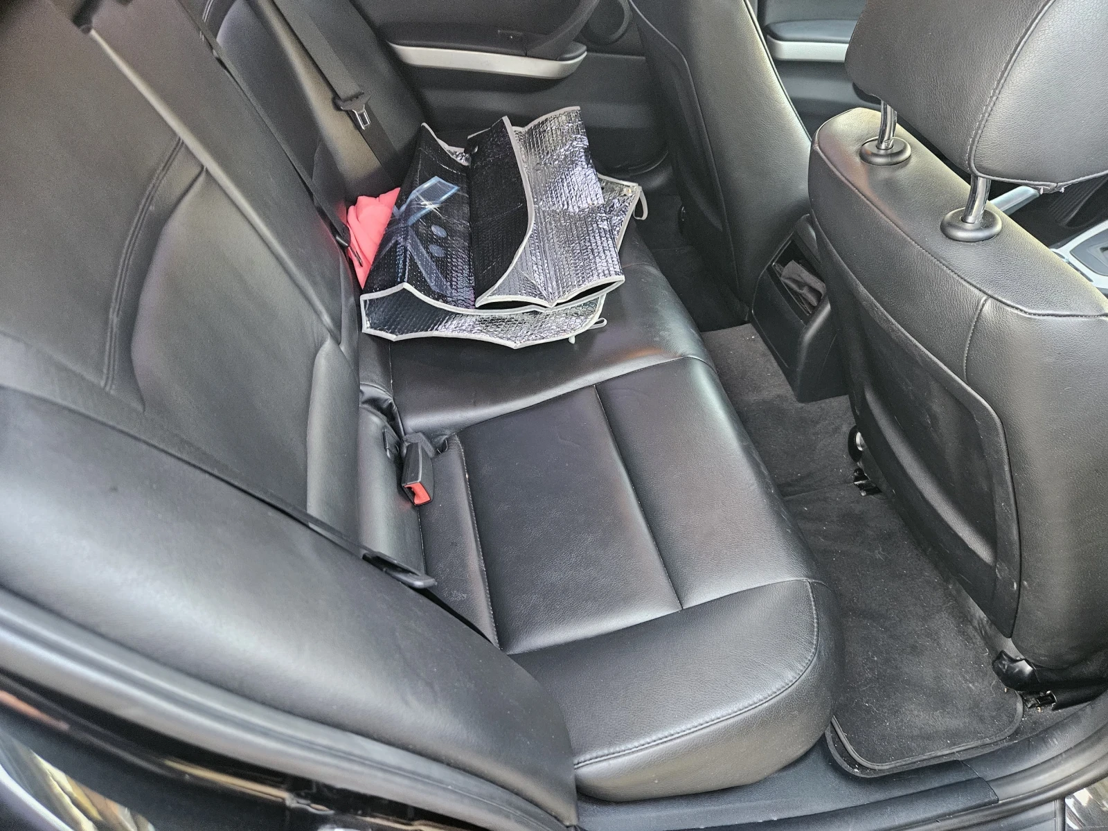 BMW 318 318d, снимка 8 - Автомобили и джипове - 55878651