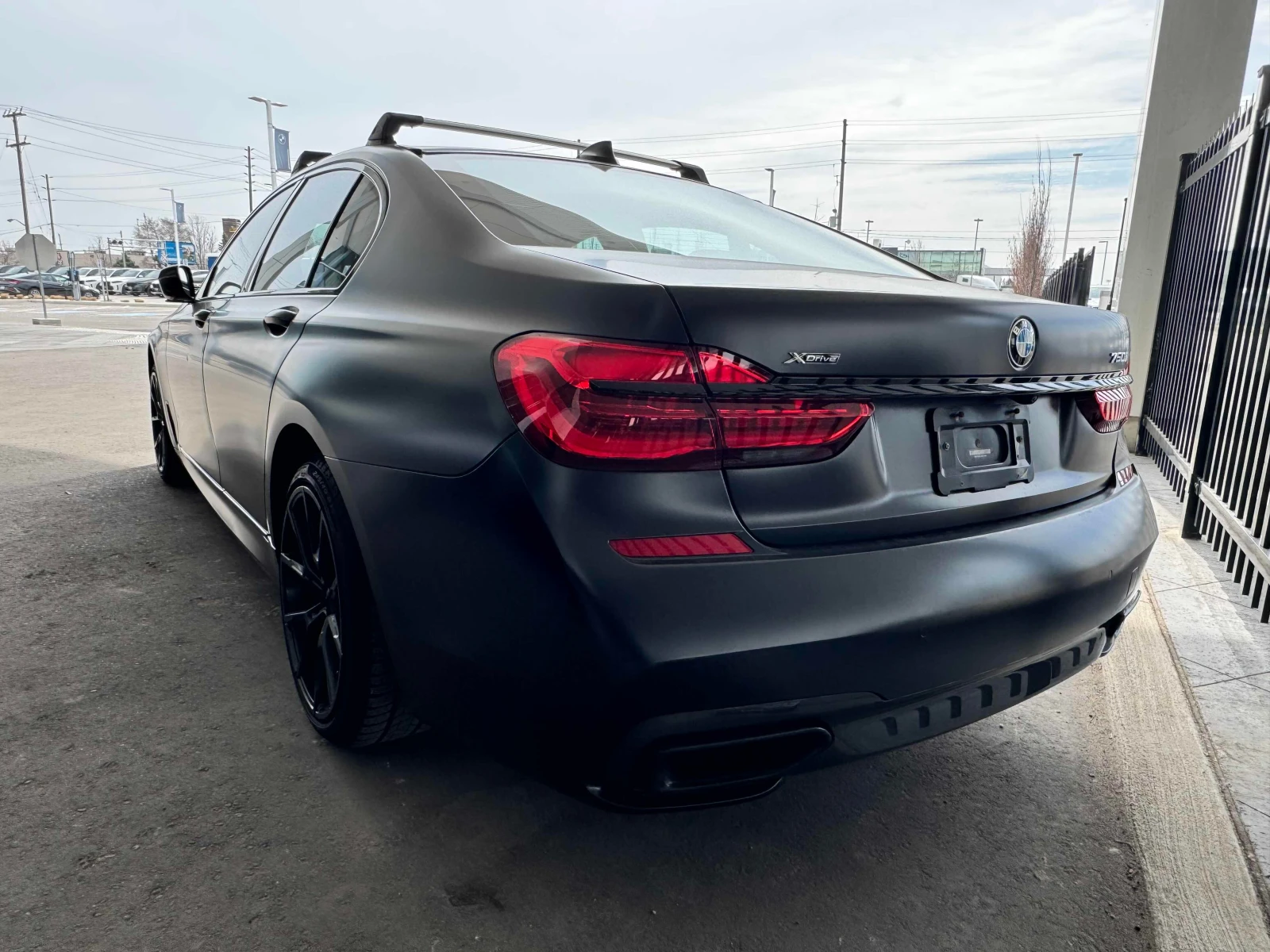 BMW 750 * 750i xDrive * АВТОКРЕДИТ БЕЗ ПЪРВОНАЧАЛНА ВНОСКА, снимка 16 - Автомобили и джипове - 55911262