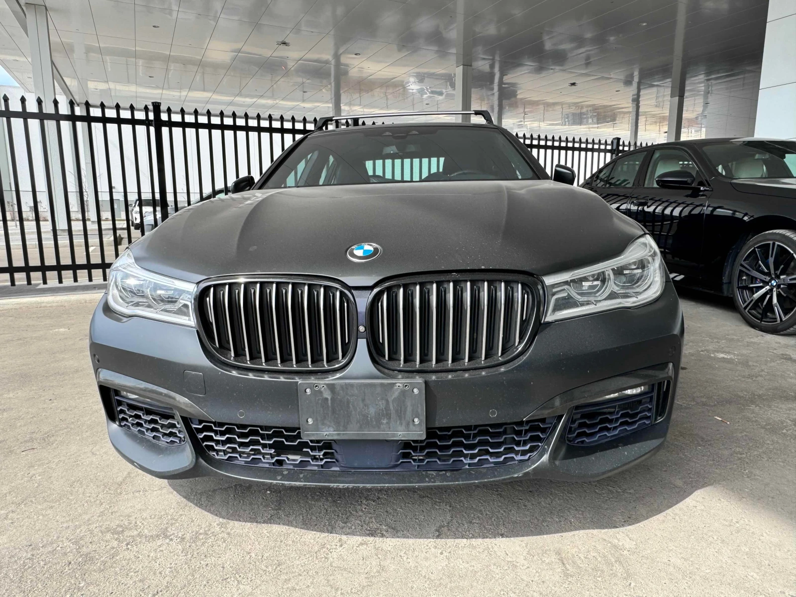 BMW 750 * 750i xDrive * АВТОКРЕДИТ БЕЗ ПЪРВОНАЧАЛНА ВНОСКА, снимка 6 - Автомобили и джипове - 55911262